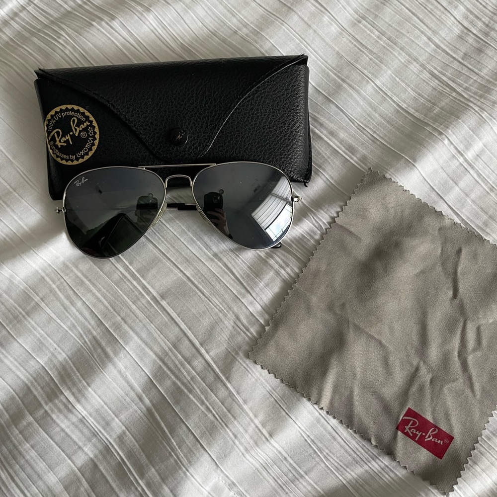 Ray-Ban Silver aviators